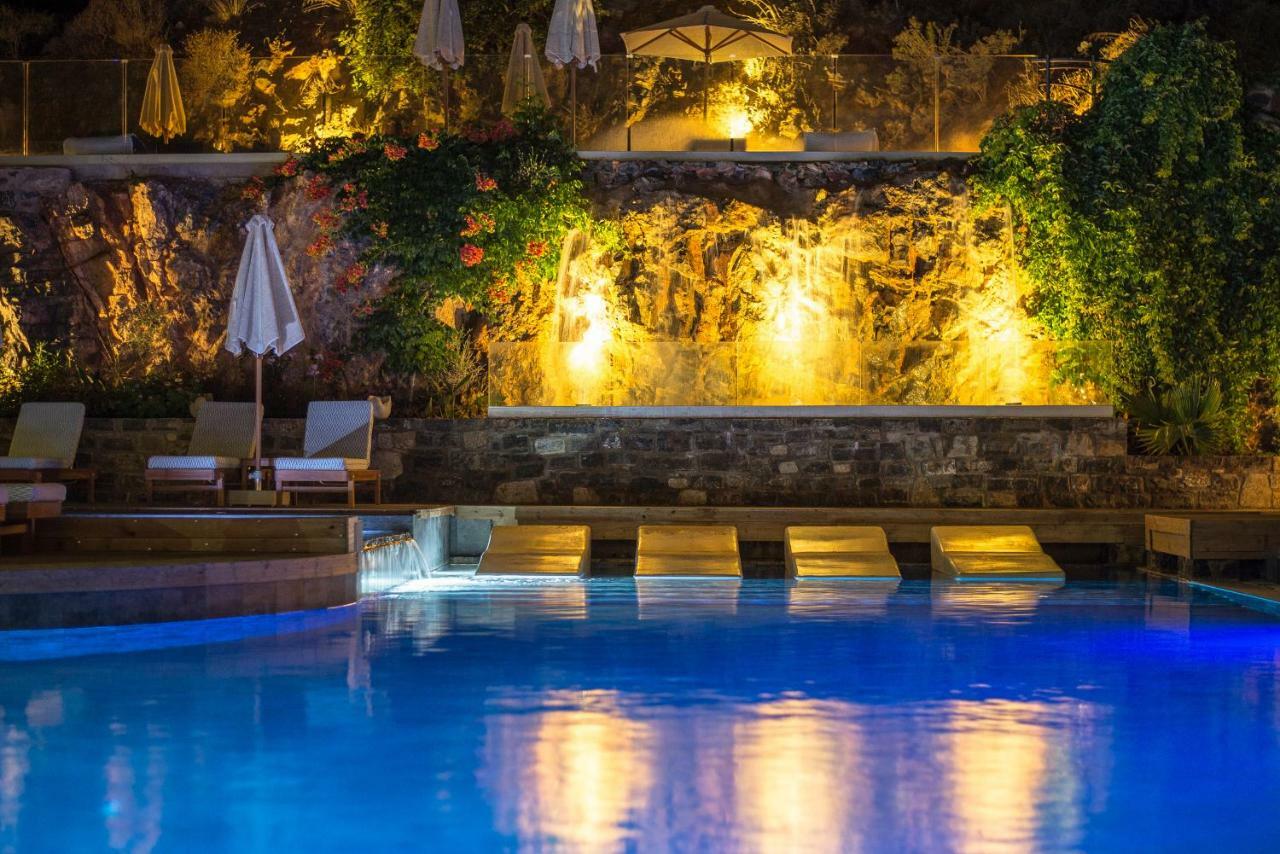 Orama Hotel 4*